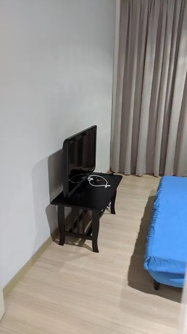 118: Cosy 2-Bedroom Condo With Seaview George Town 0*,  Malaysia